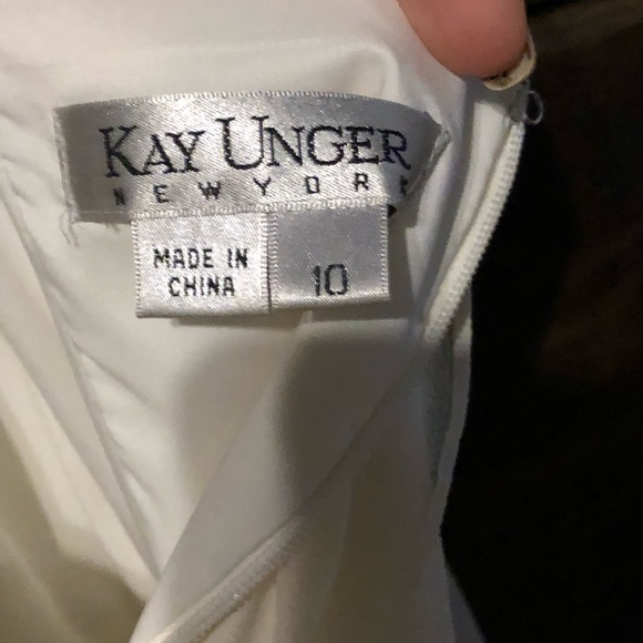 Dress - Picture 3 of 3